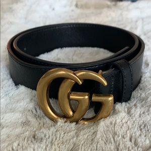 Knockoff Gucci belt in black